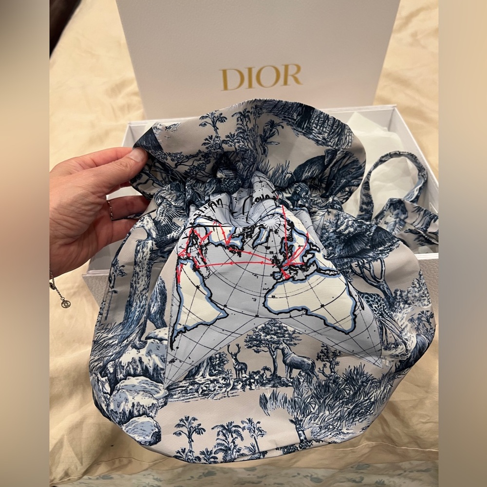Dior Toile de Jouy Blue and Cream Drawstring Bag